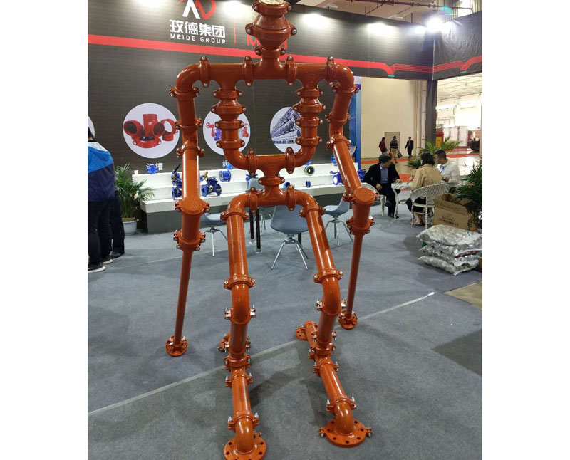 溝槽管件19